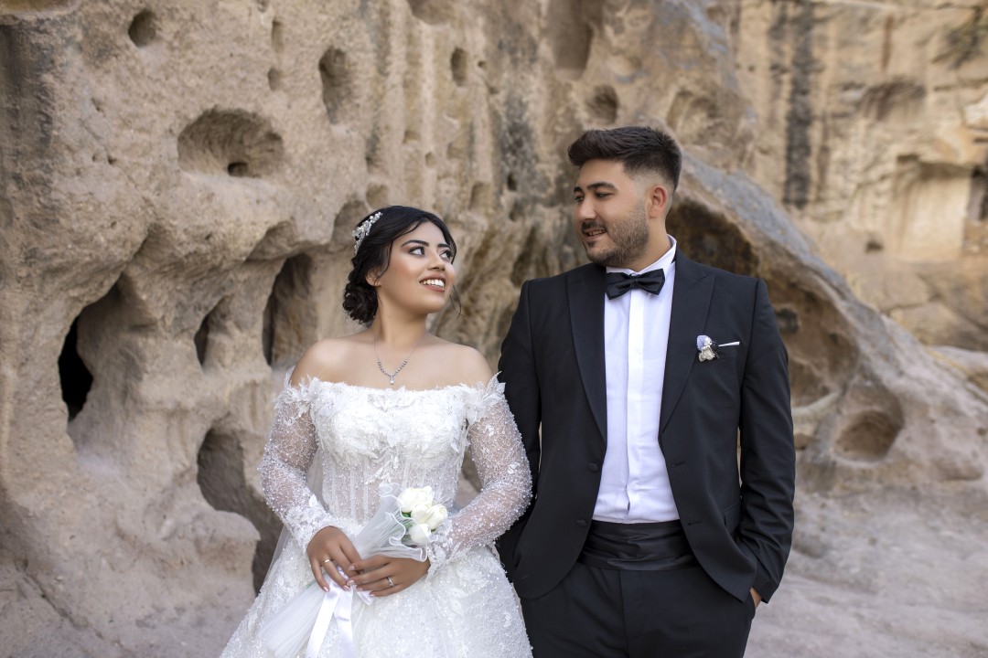 Gümüşler Manastırı